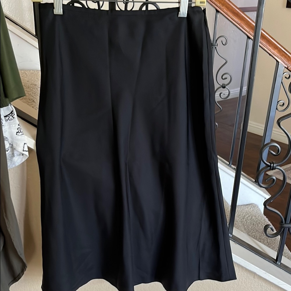 Ann Taylor Classic silk Black Midi Skirt